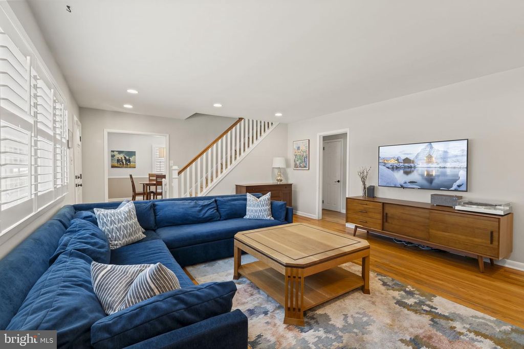 128 RODNEY CIR, BRYN MAWR, PA 19010 — photo 5