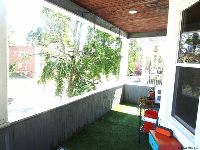 84 WINTHROP Avenue, Albany, NY 12203