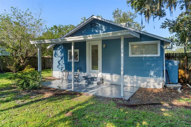 322 S MAPLE AVENUE, Sanford, FL 32771