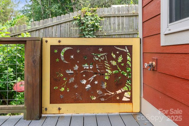 37 Bryant Street, Asheville, NC 28806