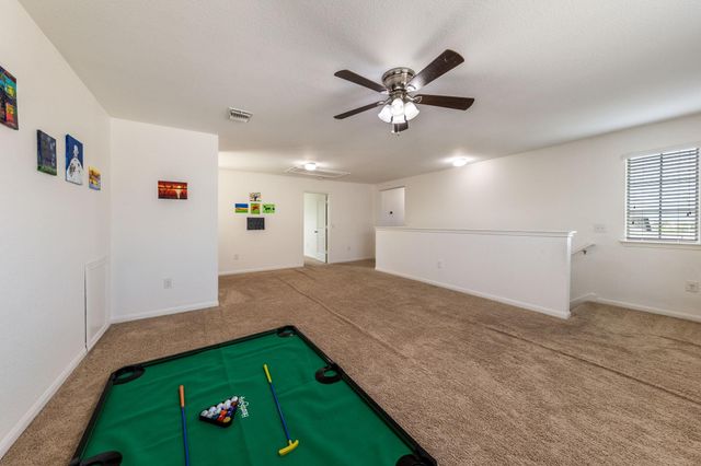 925 Woodduck TRL, Leander, TX 78641