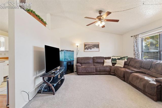 3550 Smokestone Place, Colorado Springs, CO 80920