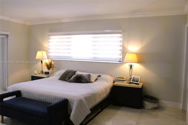 2901 NW 10th Ave, Wilton Manors, FL 33311