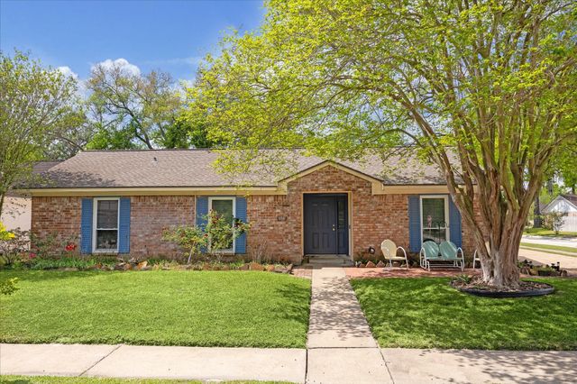 16247 Green Shade Drive, Houston, TX 77090