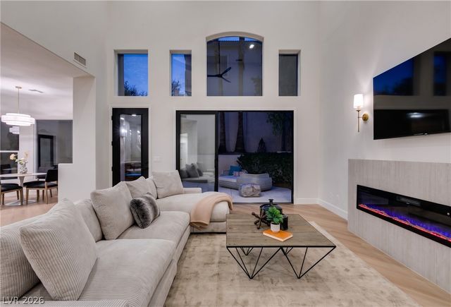 2217 Timber Rose Drive, Las Vegas, NV 89134