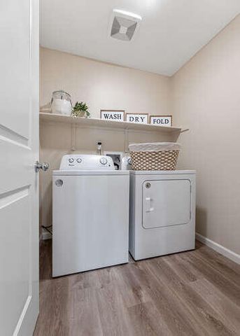 7062 W Oriole Avenue, Visalia, CA 93291