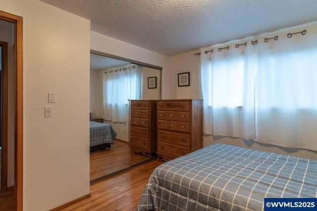 1720 Jansen Wy, Woodburn, OR 97071