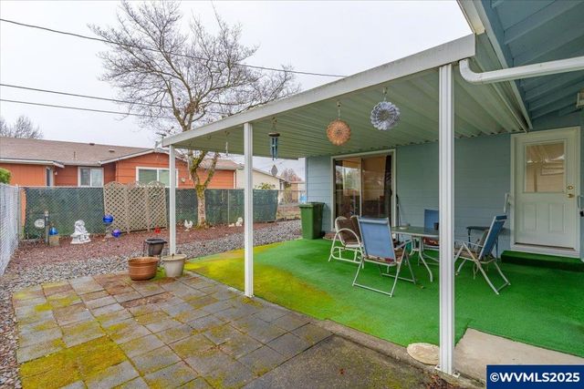 1720 Jansen Wy, Woodburn, OR 97071