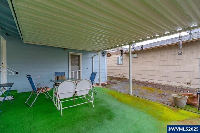 1720 Jansen Wy, Woodburn, OR 97071