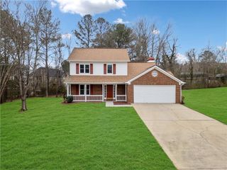 4496 Whitt Station Run NW, Acworth, GA 30101