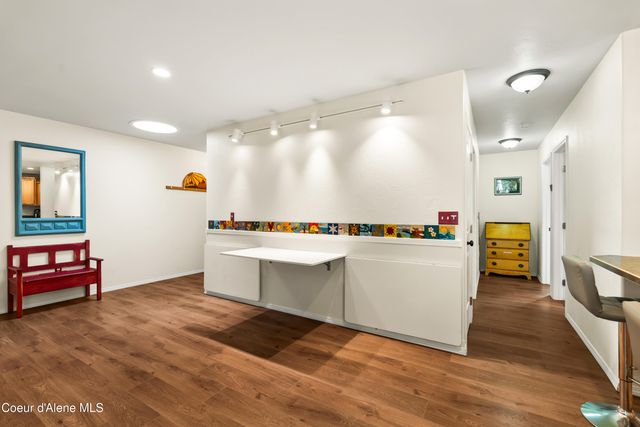 1105 Honeysuckle Ave, Sandpoint, ID 83864