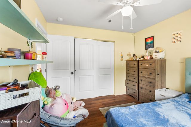 1105 Honeysuckle Ave, Sandpoint, ID 83864