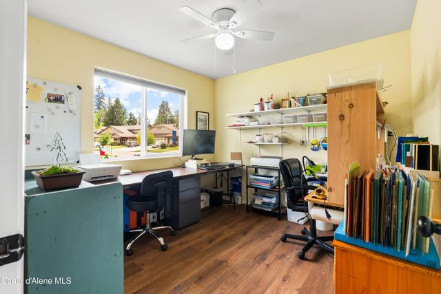 1105 Honeysuckle Ave, Sandpoint, ID 83864