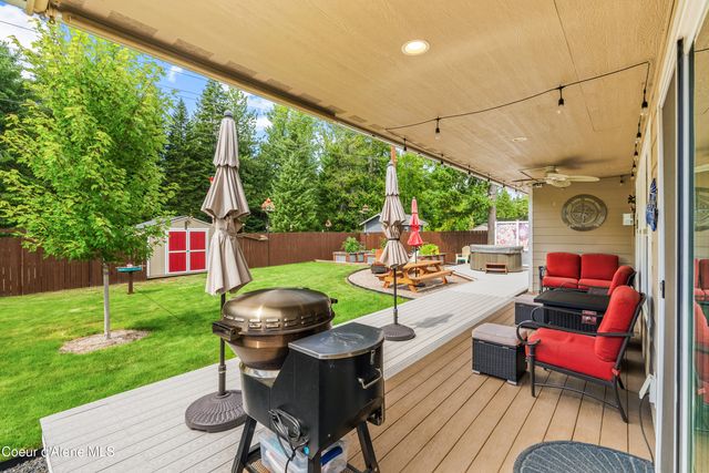 1105 Honeysuckle Ave, Sandpoint, ID 83864