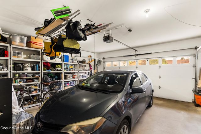 1105 Honeysuckle Ave, Sandpoint, ID 83864