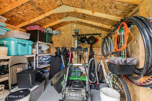 1105 Honeysuckle Ave, Sandpoint, ID 83864