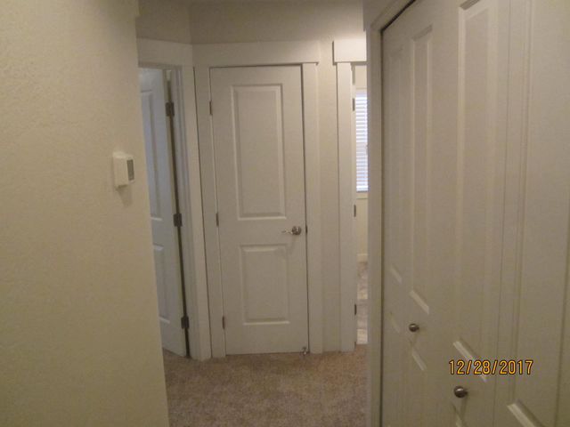 215 S C Street, Phoenix, OR 97535