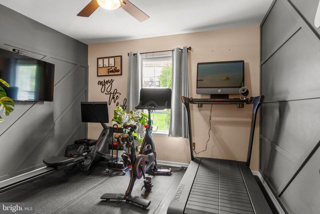 39 MEADOW CT, Sewell, NJ 08080