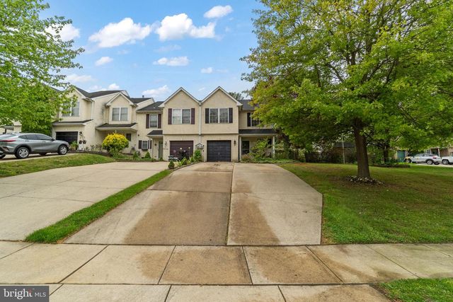 39 MEADOW CT, Sewell, NJ 08080