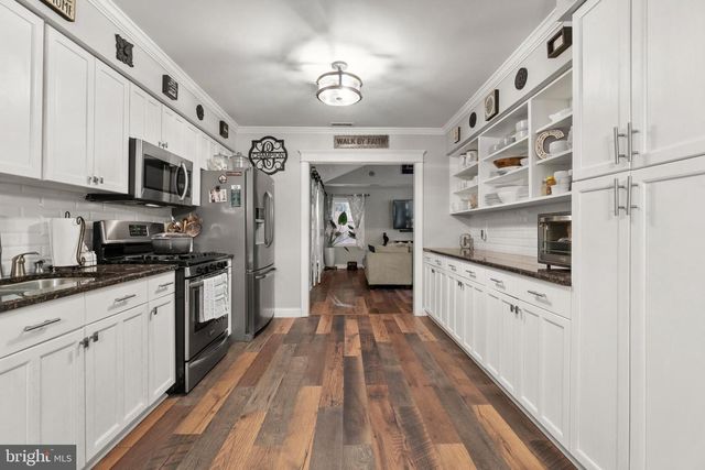 39 MEADOW CT, Sewell, NJ 08080