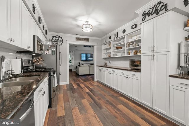 39 MEADOW CT, Sewell, NJ 08080