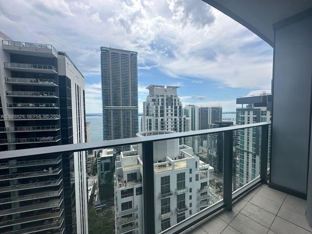 1000 Brickell Plz 4503, Miami, FL 33131