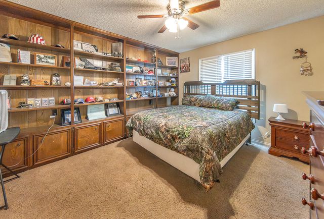 6 Ridge Road, Ransom Canyon, TX 79366