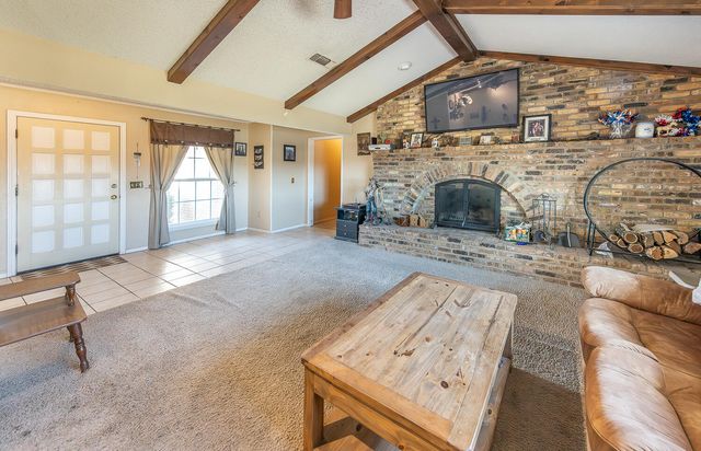 6 Ridge Road, Ransom Canyon, TX 79366