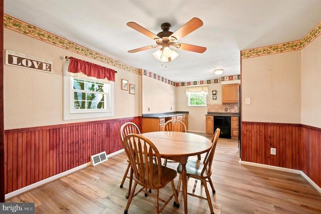1734 CALAMIA DR, Norristown, PA 19401