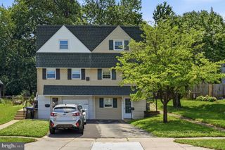 1734 CALAMIA DR, Norristown, PA 19401