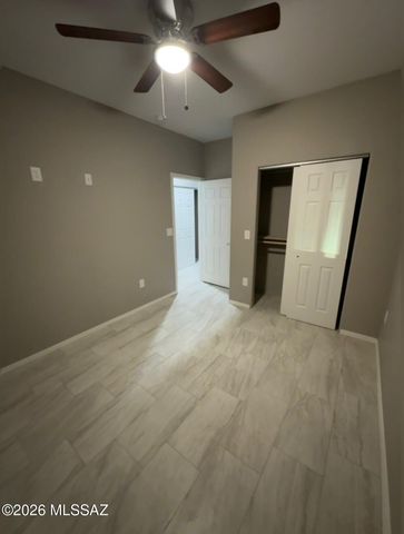 1015 W Calle Arizona, Tucson, AZ 85705