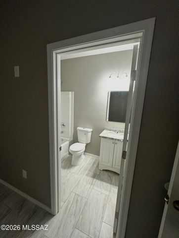 1015 W Calle Arizona, Tucson, AZ 85705