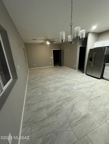 1015 W Calle Arizona, Tucson, AZ 85705