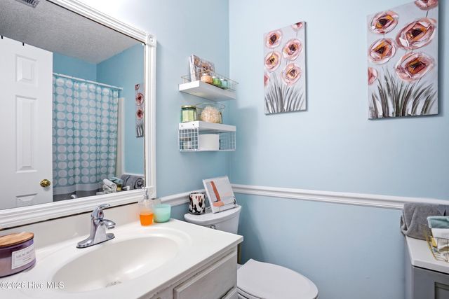 3006 Lauren Place Drive 105, Wilmington, NC 28405