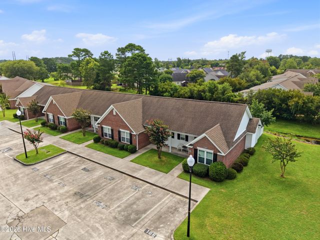 3006 Lauren Place Drive 105, Wilmington, NC 28405