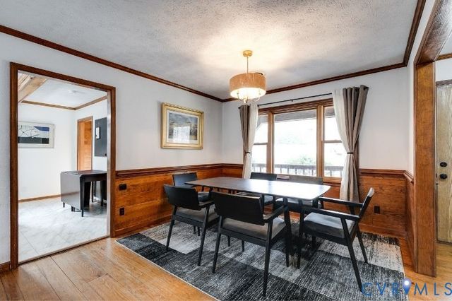 14401 Doctors Creek Rd, Lanexa, VA 23089