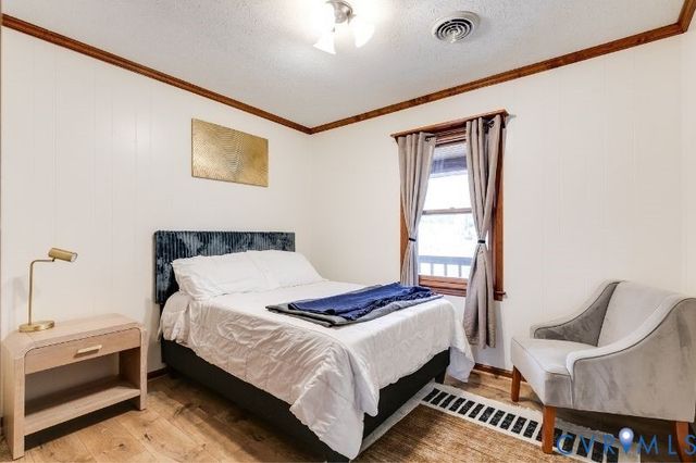 14401 Doctors Creek Rd, Lanexa, VA 23089