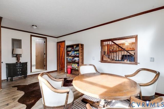 14401 Doctors Creek Rd, Lanexa, VA 23089