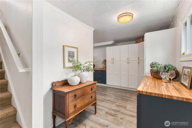 954 S Locust Lane, Tacoma, WA 98465
