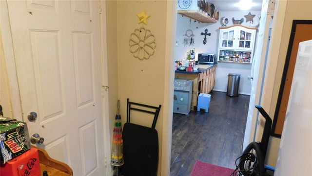 605 E Hunt Street, Leonard, TX 75452