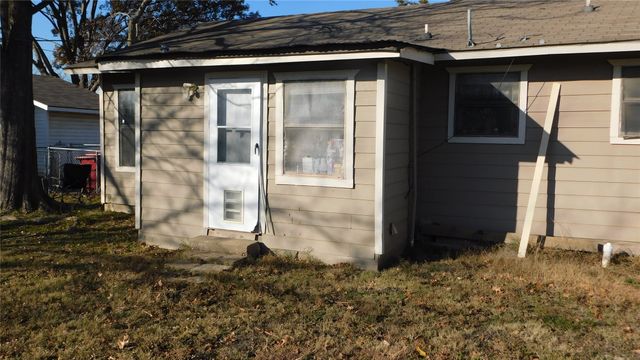 605 E Hunt Street, Leonard, TX 75452