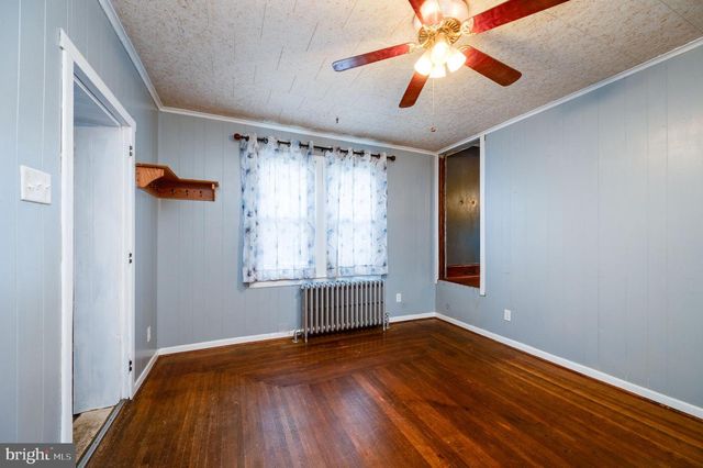 421 E MAIN ST, Fleetwood, PA 19522