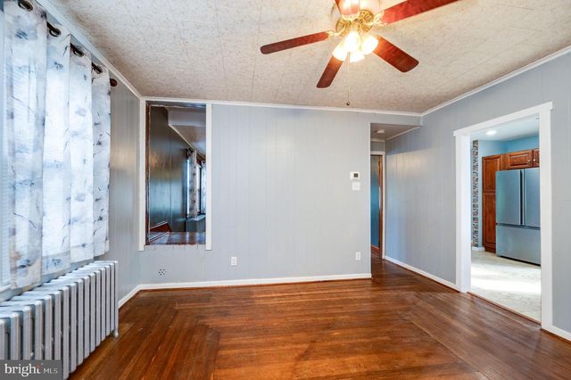 421 E MAIN ST, Fleetwood, PA 19522