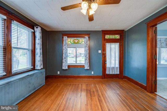 421 E MAIN ST, Fleetwood, PA 19522