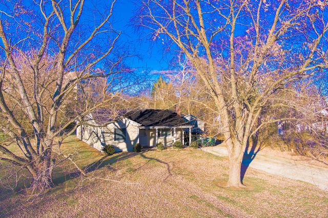 1392 W 52nd Place, La Grange Highlands, IL 60525