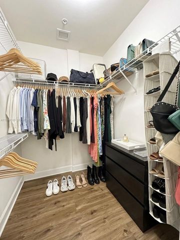 26 Royal Palm Way 304, Boca Raton, FL 33432