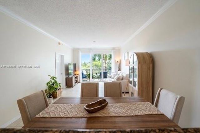 26 Royal Palm Way 304, Boca Raton, FL 33432