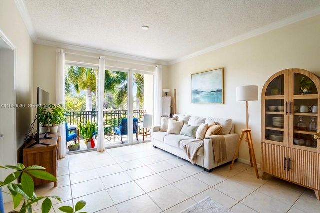 26 Royal Palm Way 304, Boca Raton, FL 33432