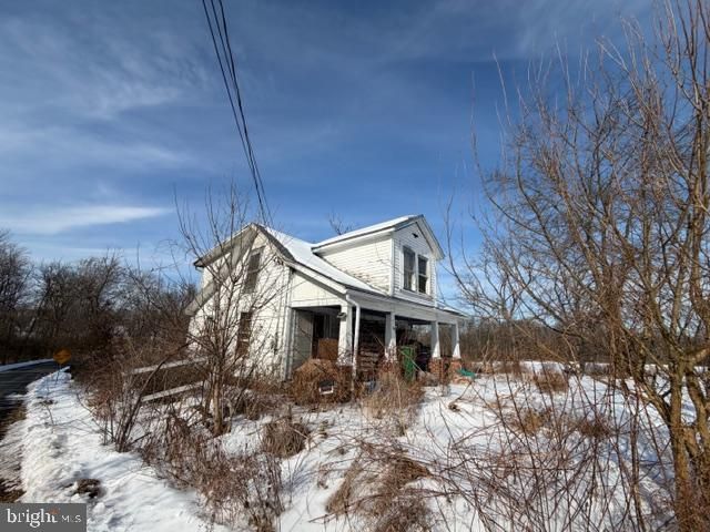 61 BATEMAN RD, York Springs, PA 17372