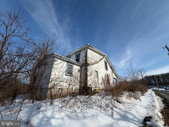 61 BATEMAN RD, York Springs, PA 17372